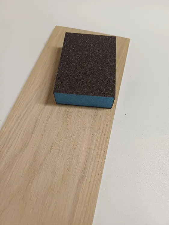 matowanie drewna przed lakierowaniem.jpg