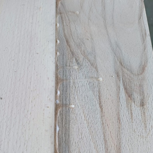 Spoina klejowa D 300 HV