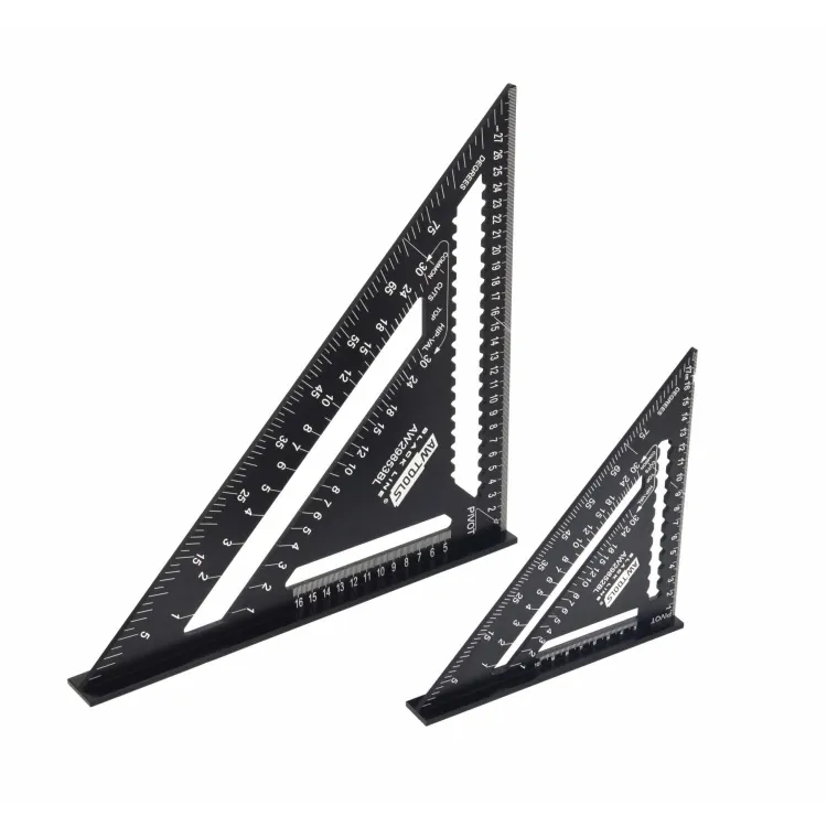 aluminium-carpenters-square-12-black-line.jpg